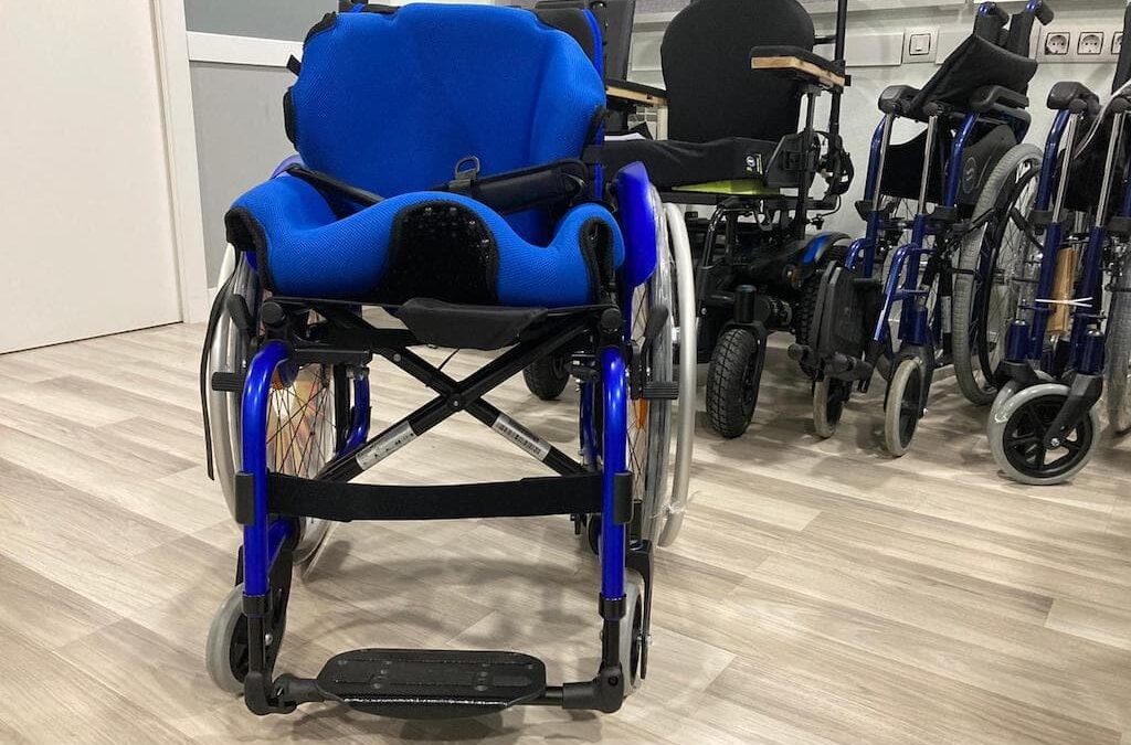 Silla niño con asiento Matrix moldeado a medida